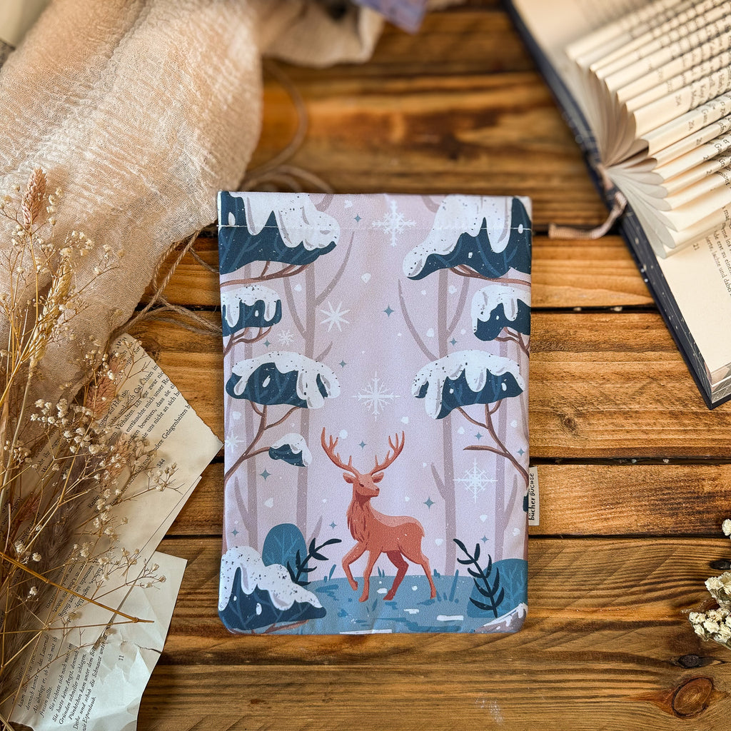 Buchhülle "Cozy Winter" von @carmen.dmdesign