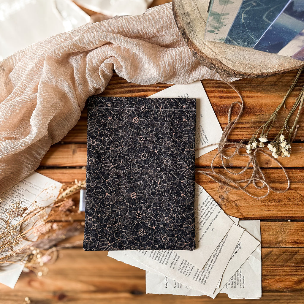 Buchhülle "Golden Flowers"