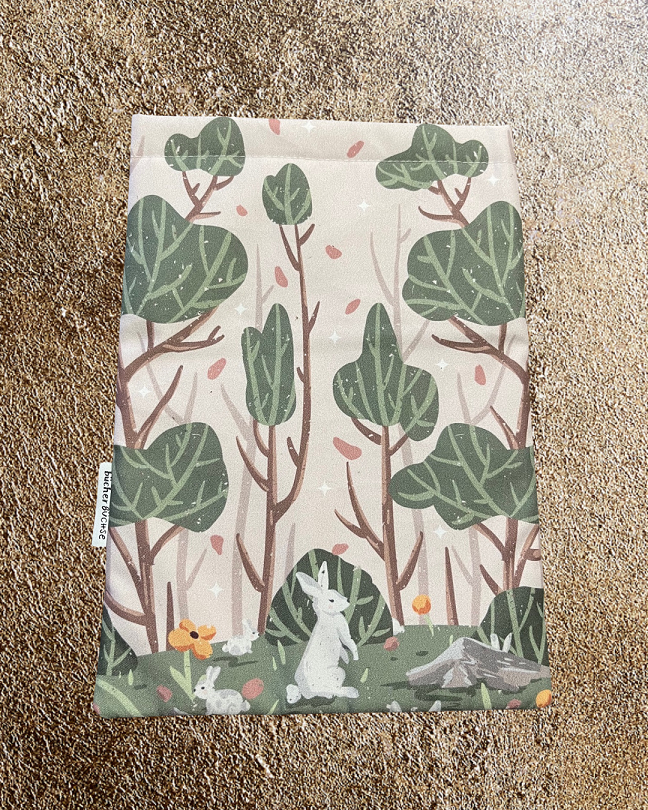 Buchhülle "Blooming Spring" von @carmen.dmdesign