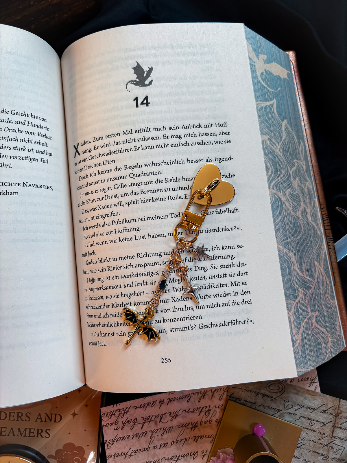 Charmkette Phone/eReader Fourth Wing